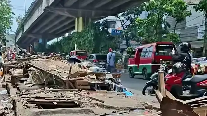 Sampah dan Bangunan Liar Jadi PR Bandung, Herman Minta Gerak Masif